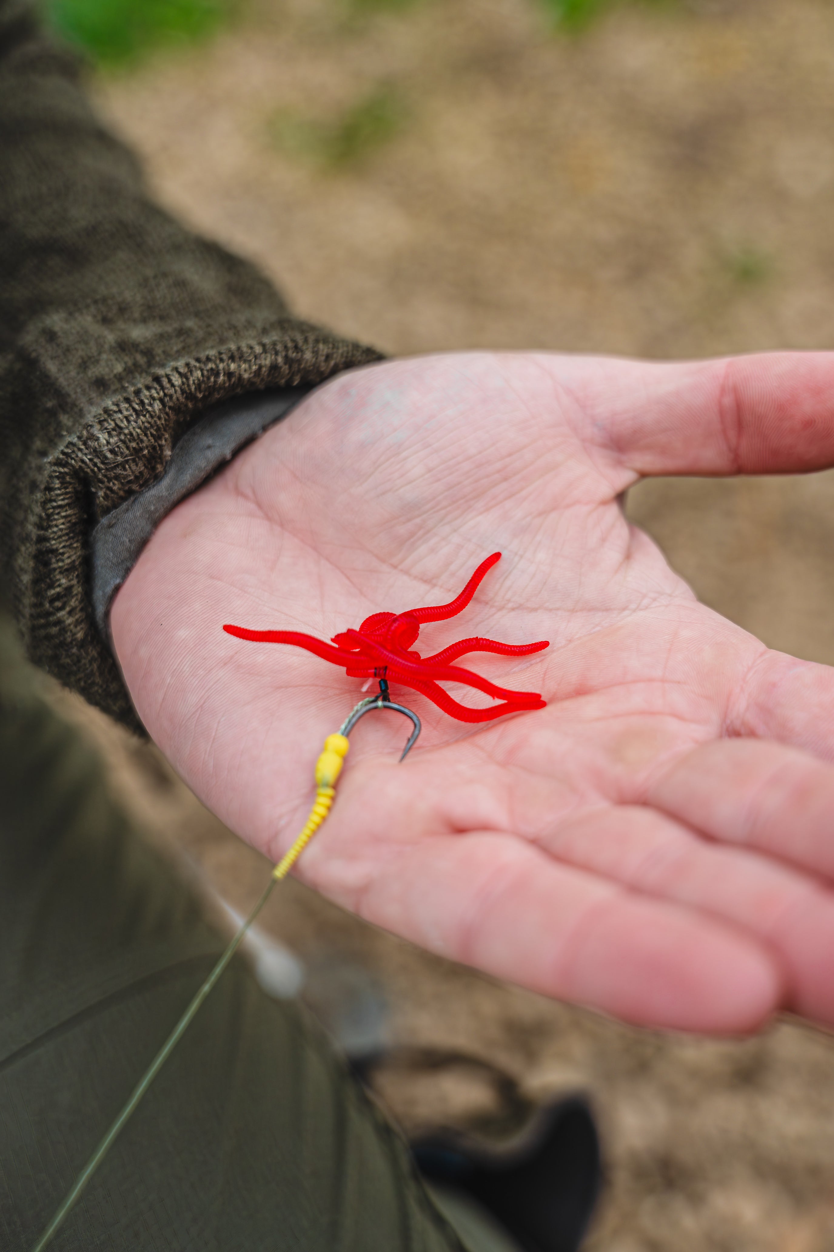 エクササイズグッズ [SouthMoon readystock] Wormwood Imitation Earthworms - Butterscotch Scented – Commando Tackle