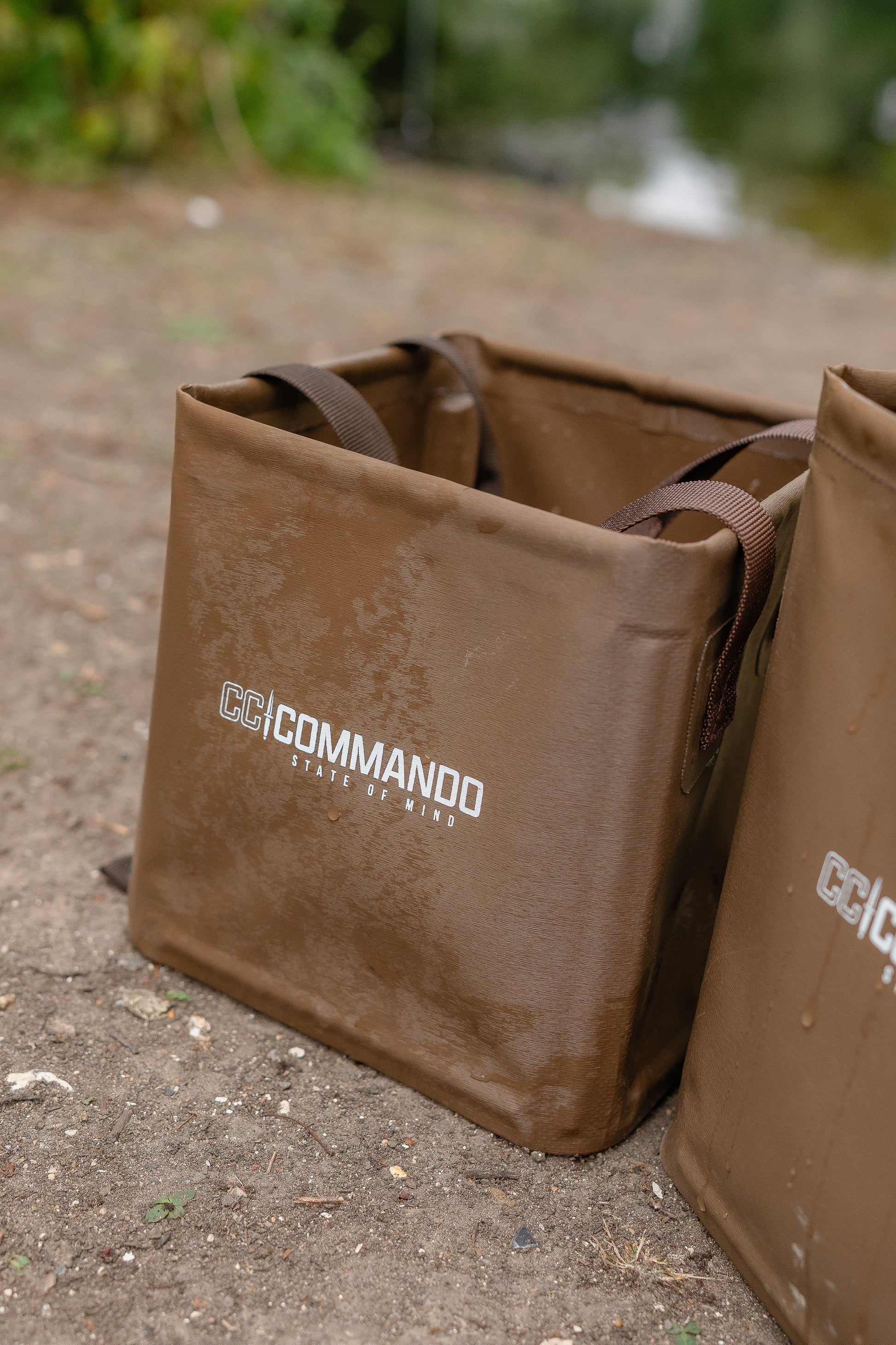 Commando Tackle 15L Collapsible Bait Bucket