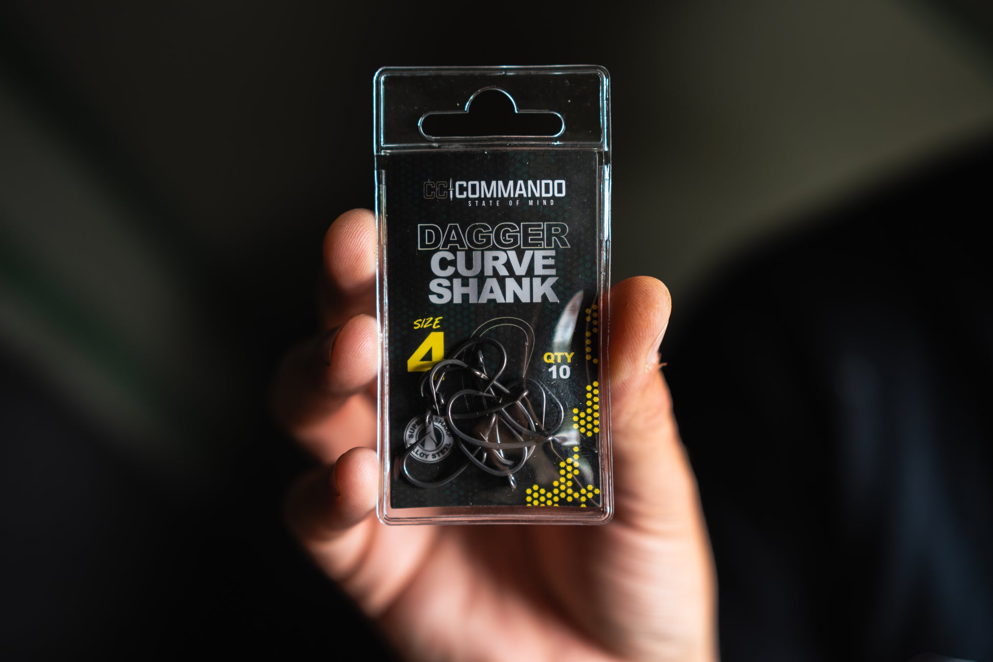 Dagger Curve Shank Hook