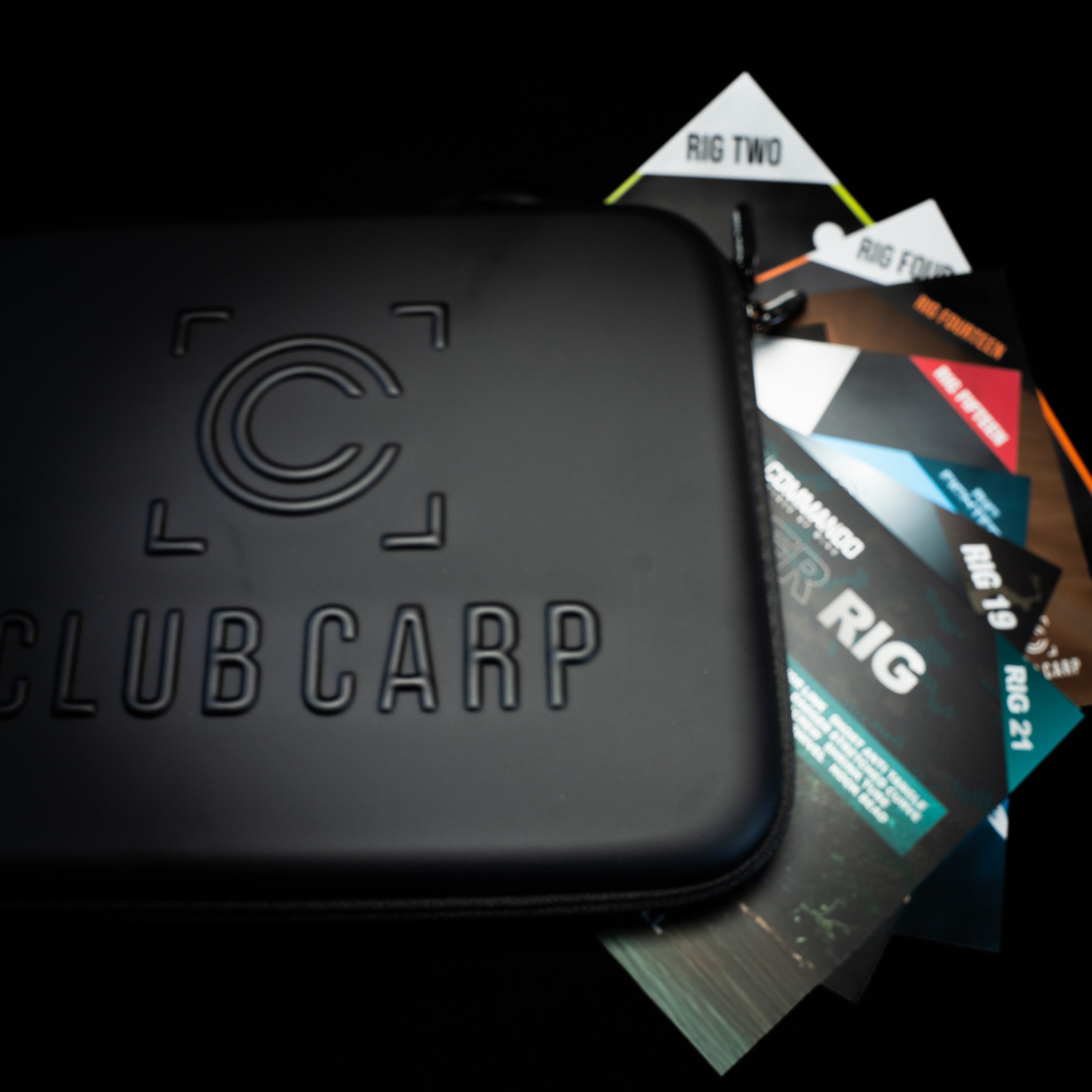 The ClubCarp rig card folder and tackle organiser
