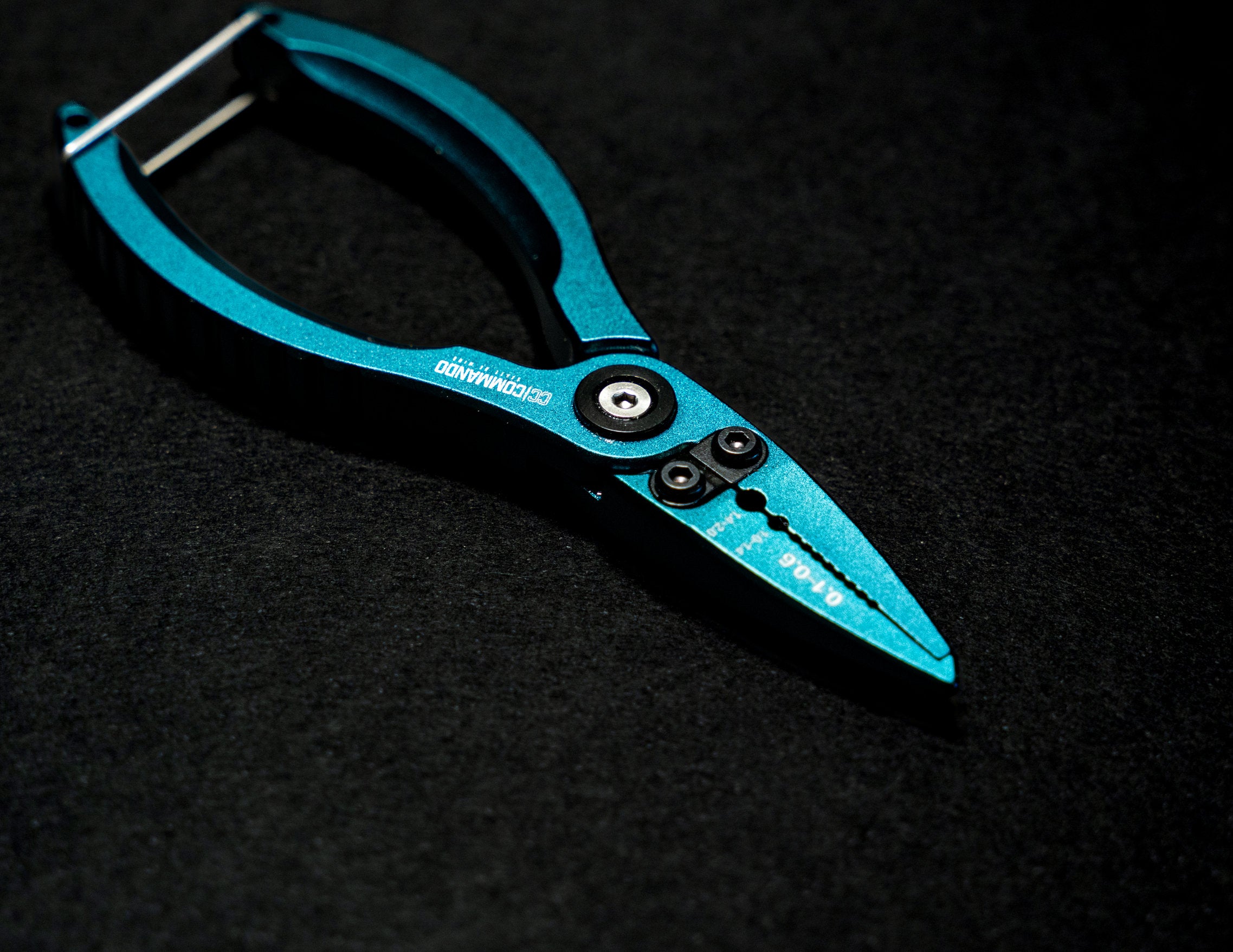 Tactical Squeeze Crimping Tool