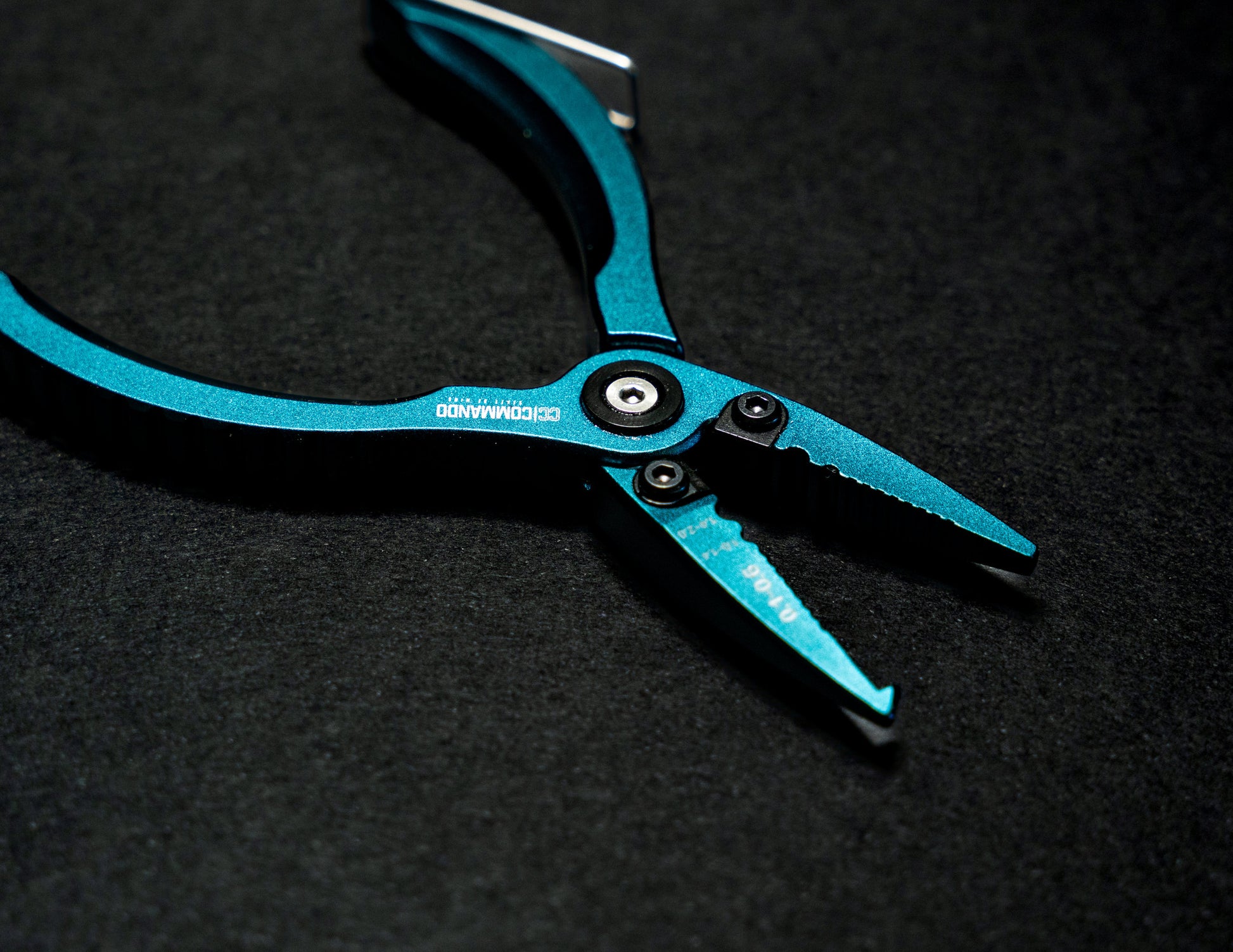 Tactical Squeeze Crimping Tool