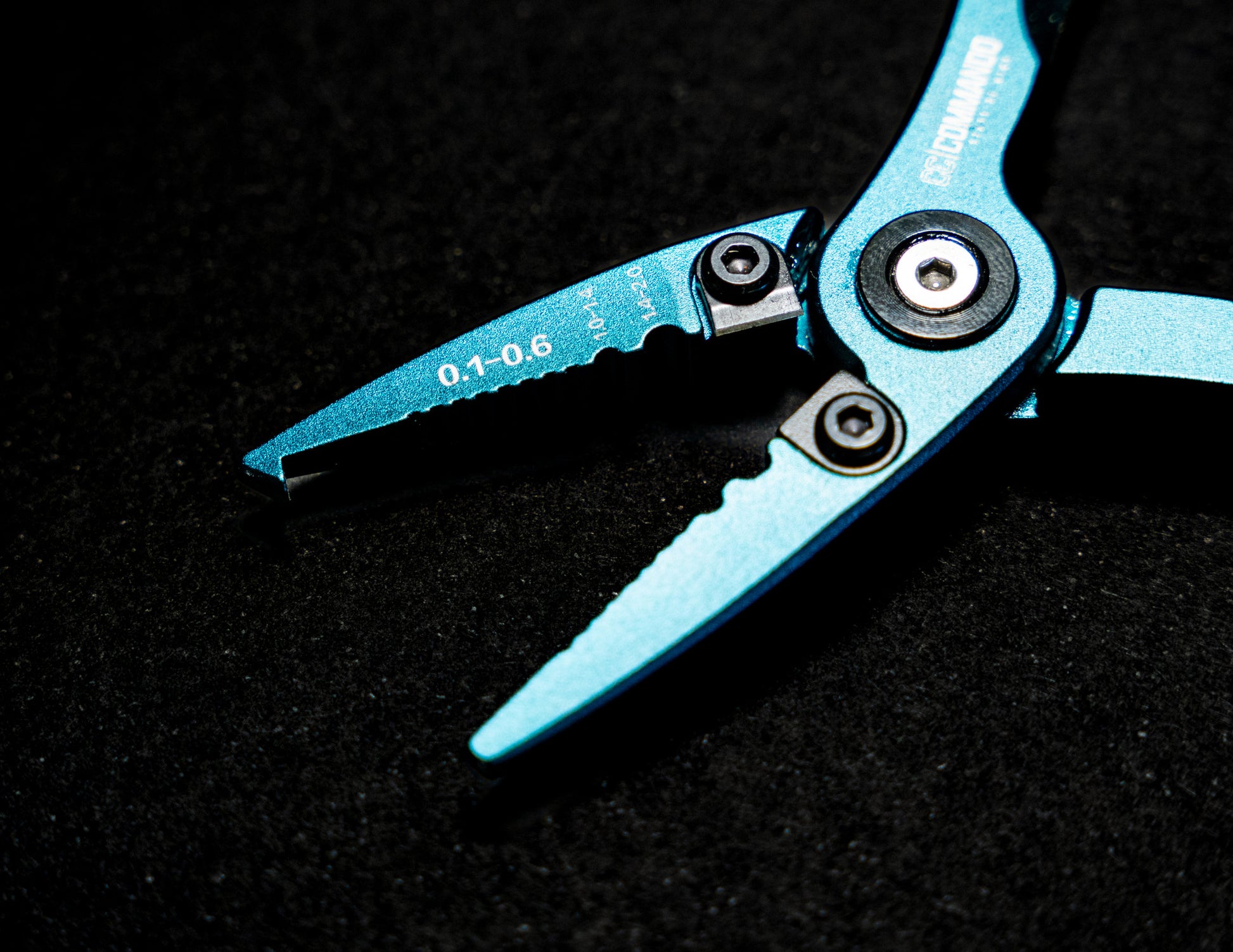 Tactical Squeeze Crimping Tool