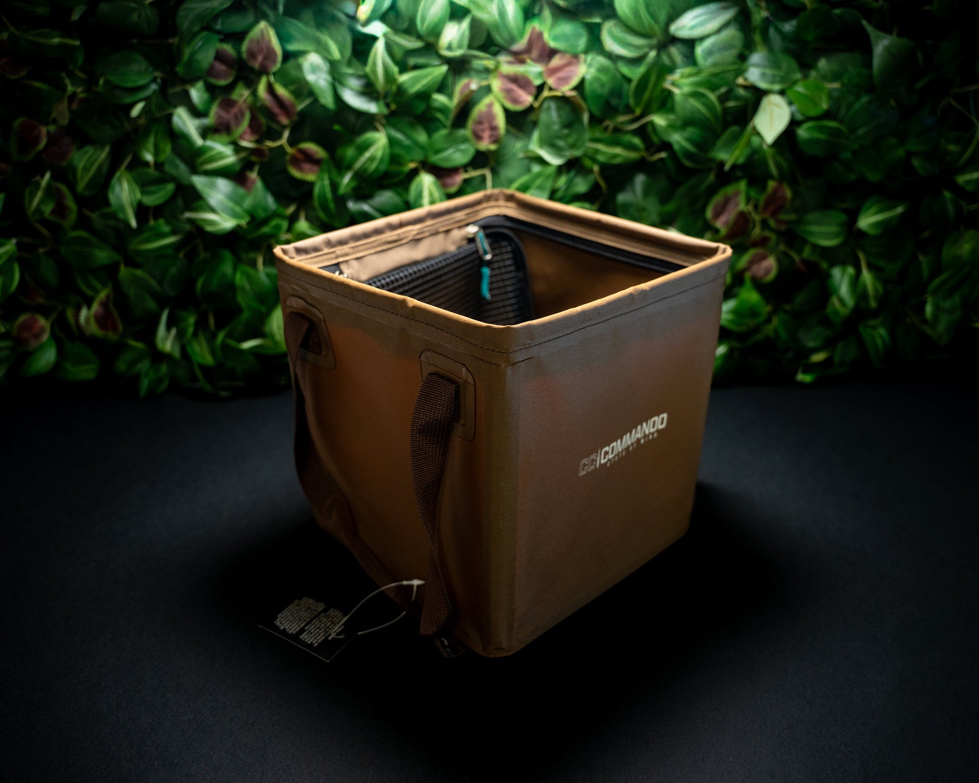 Commando Tackle 15L Collapsible Bait Bucket