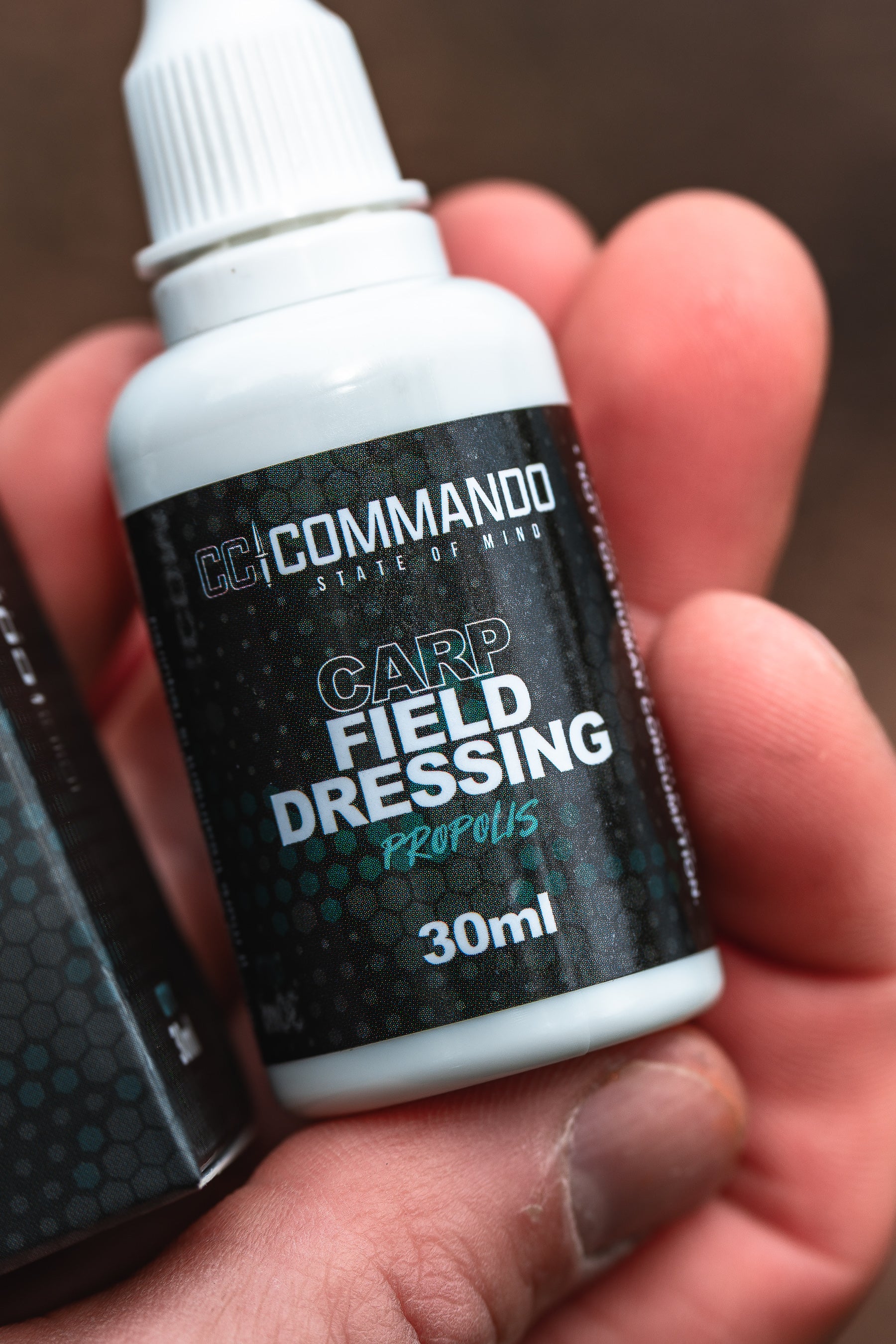 Carp Field Dressing (Propolis)